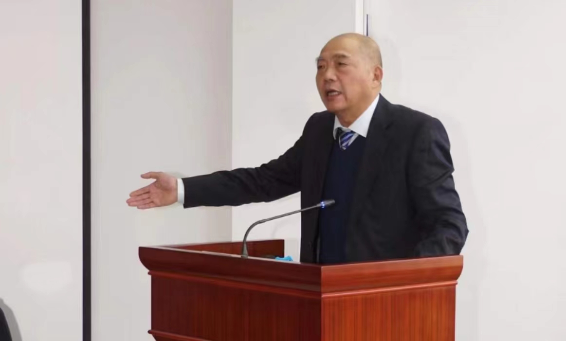 王康宁2.jpg