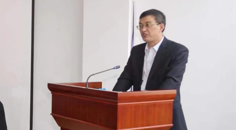 孙本忠.jpg